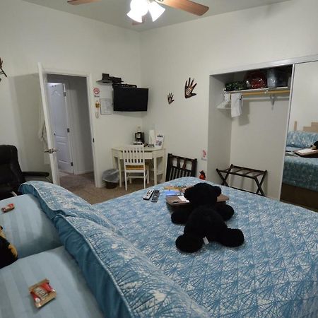 עמוד The Bear'S Den B&B מראה חיצוני תמונה