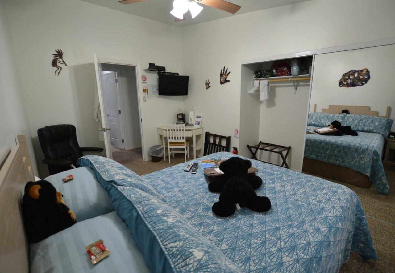 עמוד The Bear'S Den B&B מראה חיצוני תמונה